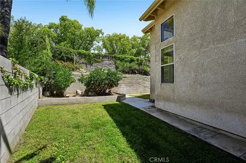 Exterior - 10173 Shale Ln, Mentone, CA 92359 photo 8 of 15