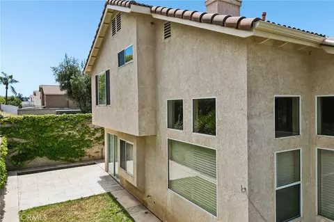 Exterior - 10173 Shale Ln, Mentone, CA 92359 photo 5 of 15