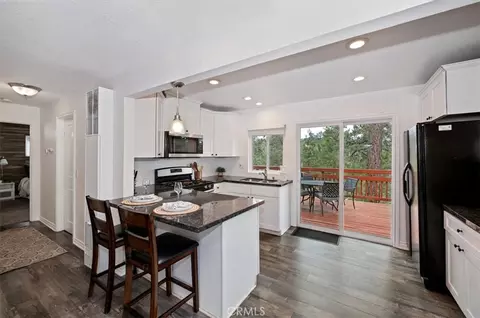 490 Vista, Big Bear Lake, CA 92315 photo 7