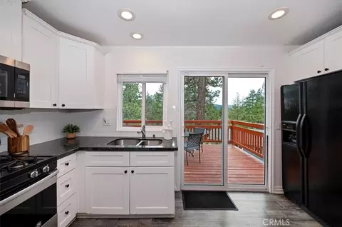 490 Vista, Big Bear Lake, CA 92315 photo 8