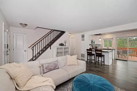 490 Vista, Big Bear Lake, CA 92315 photo 6