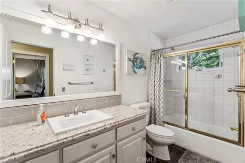Bath - 26166 Circle Dr, Lake Arrowhead, CA 92352 photo 2 of 3