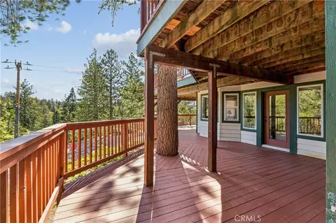 Exterior - 26166 Circle Dr, Lake Arrowhead, CA 92352 photo 3 of 4
