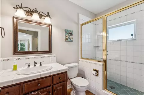 Bath - 26166 Circle Dr, Lake Arrowhead, CA 92352 photo 1 of 3