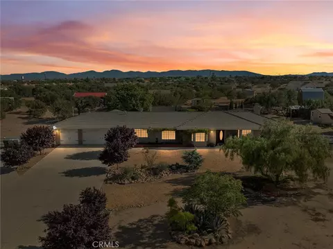 View/Area - 12825 Cedar St, Hesperia, CA 92344 photo 3 of 10