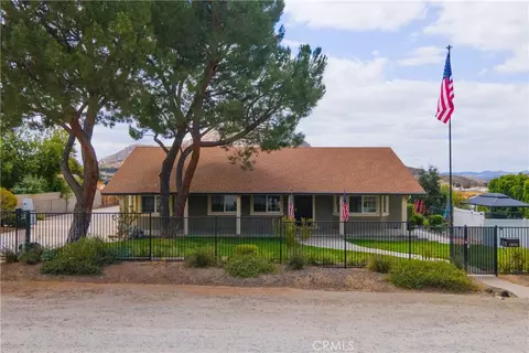 30695 Triple Crown, Homeland, CA 92548