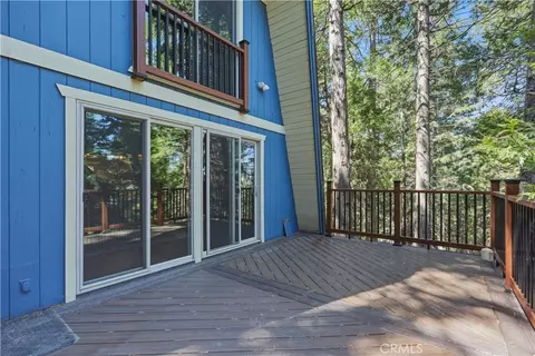 Exterior - 24091 Lakeview, Crestline, CA 92325 photo 6 of 11