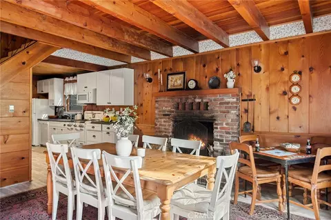 Dining - 144 Marshall Rd, Lake Arrowhead, CA 92352 photo 1 of 4