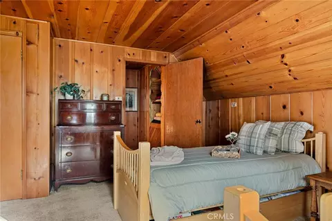 Bedroom - 144 Marshall Rd, Lake Arrowhead, CA 92352 photo 6 of 9