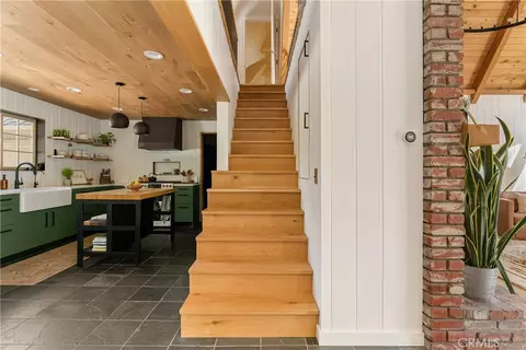 Entry Way - 28001 N Bay, Lake Arrowhead, CA 92352 photo 1 of 5