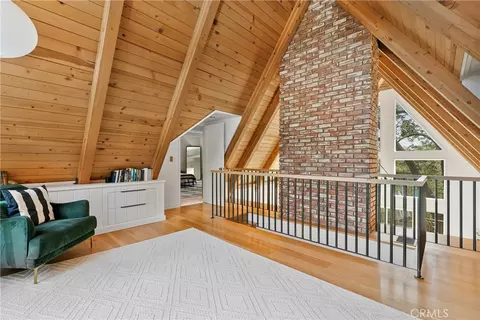 Entry Way - 28001 N Bay, Lake Arrowhead, CA 92352 photo 3 of 5