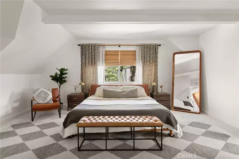 Bedroom - 28001 N Bay, Lake Arrowhead, CA 92352 photo 1 of 7