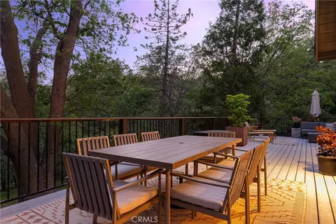 Exterior - 28001 N Bay, Lake Arrowhead, CA 92352 photo 9 of 11