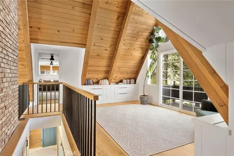 Entry Way - 28001 N Bay, Lake Arrowhead, CA 92352 photo 2 of 5