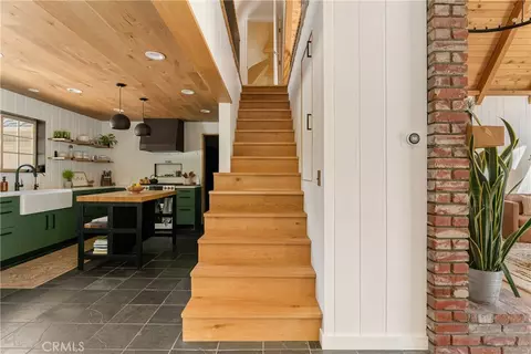 Entry Way - 28001 N Bay, Lake Arrowhead, CA 92352 photo 1 of 5