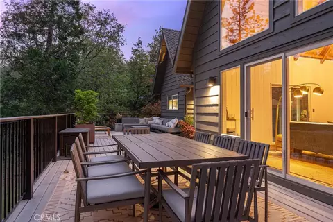 Exterior - 28001 N Bay, Lake Arrowhead, CA 92352 photo 5 of 11
