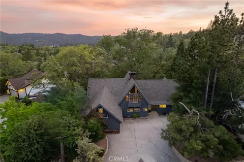 Exterior - 28001 N Bay, Lake Arrowhead, CA 92352 photo 1 of 10