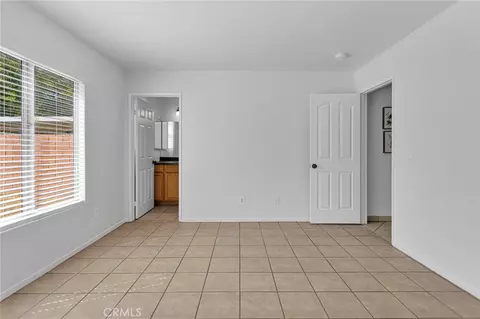 15036 Milford, Adelanto, CA 92301 photo 32