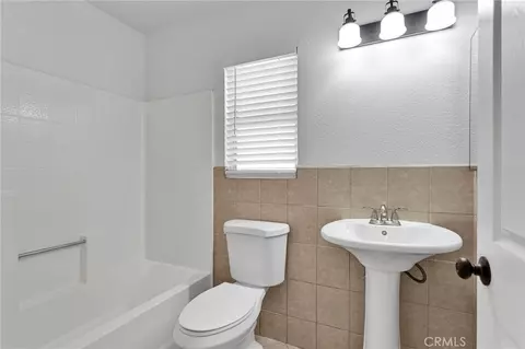 Bath - 15036 Milford, Adelanto, CA 92301 photo 1 of 4