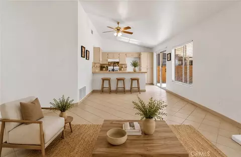 15036 Milford, Adelanto, CA 92301 photo 9