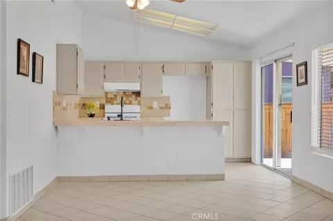 15036 Milford, Adelanto, CA 92301 photo 11