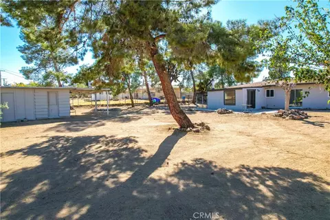 Exterior - 7453 Condalia Ave, Yucca Valley, CA 92284 photo 26 of 29