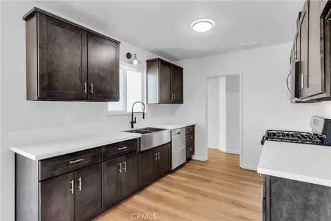 Kitchen - 7453 Condalia Ave, Yucca Valley, CA 92284 photo 1 of 4