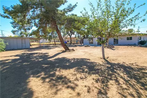 Exterior - 7453 Condalia Ave, Yucca Valley, CA 92284 photo 25 of 29