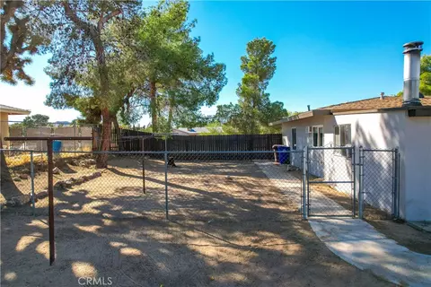 Exterior - 7453 Condalia Ave, Yucca Valley, CA 92284 photo 17 of 29