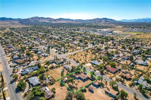 View/Area - 7453 Condalia Ave, Yucca Valley, CA 92284 photo 5 of 8