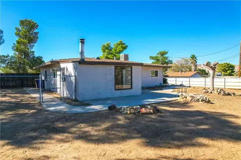 Exterior - 7453 Condalia Ave, Yucca Valley, CA 92284 photo 16 of 29