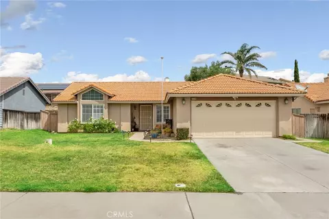 2330 W Sunrise Dr, Rialto, CA 92377