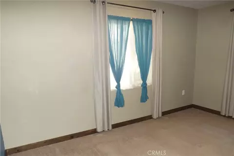 Bedroom - 590 Lanes End, Crestline, CA 92325 photo 1 of 4