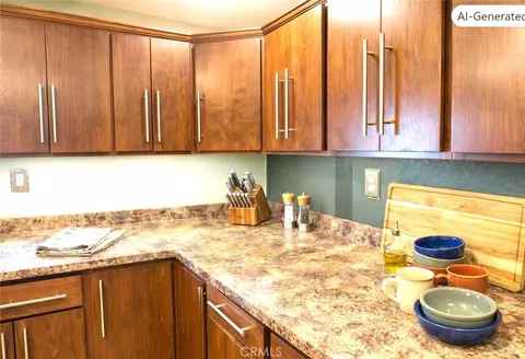 Kitchen - 590 Lanes End, Crestline, CA 92325 photo 2 of 2