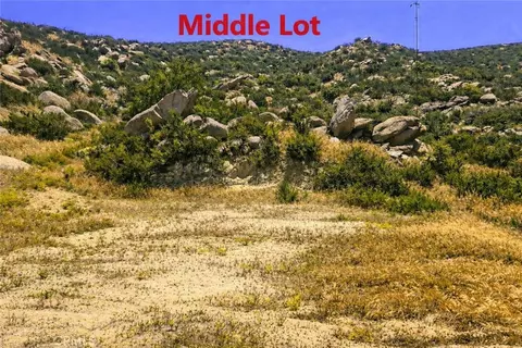 0 Roadrunner, Banning, CA 92220 photo 8