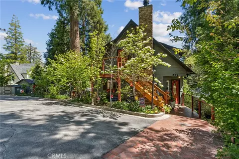 257 Corona Cir, Lake Arrowhead, CA 92352