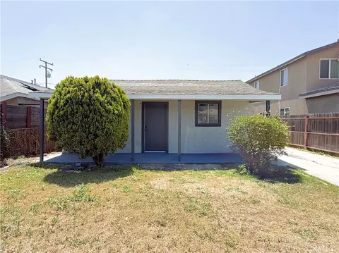 1700 W 153rd St, Compton, CA 90220