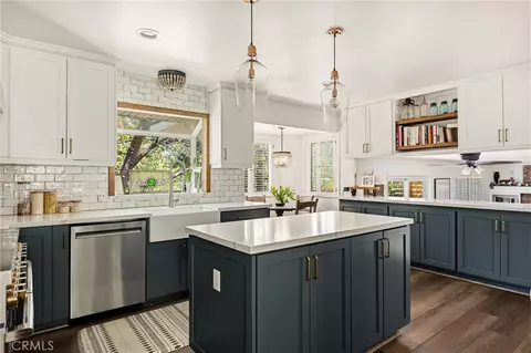 Kitchen - 1201 Voltaire, Lake Arrowhead, CA 92352 photo 1 of 3