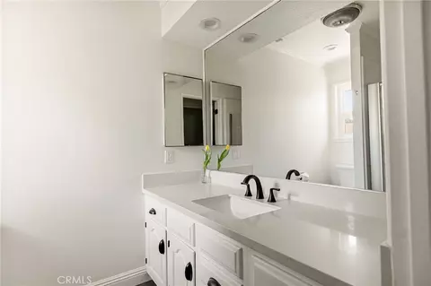 Bath - 1201 Voltaire, Lake Arrowhead, CA 92352 photo 2 of 4