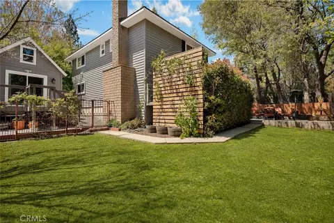 Exterior - 1201 Voltaire, Lake Arrowhead, CA 92352 photo 6 of 9