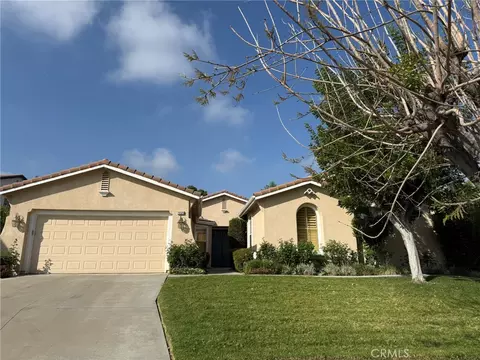 26505 Poppy Ct, Loma Linda, CA 92354