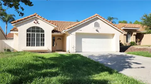 27546 Senna Ct, Temecula, CA 92591