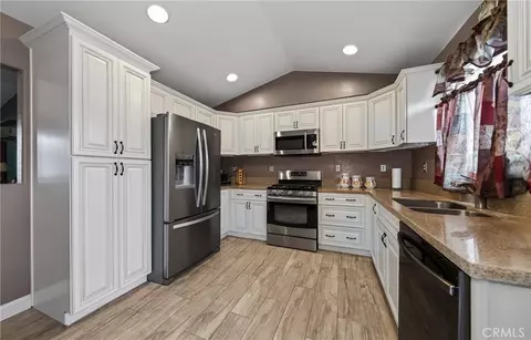 1615 Quail Smt, Beaumont, CA 92223