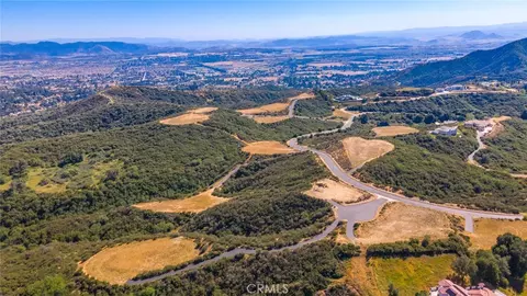 39527 Hidden Heights Dr, Yucaipa, CA 92399