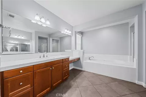 Bath - 25614 Red Hawk Rd, Corona, CA 92883 photo 1 of 4