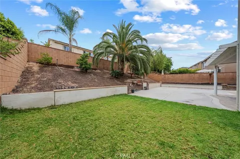 Exterior - 25614 Red Hawk Rd, Corona, CA 92883 photo 9 of 12