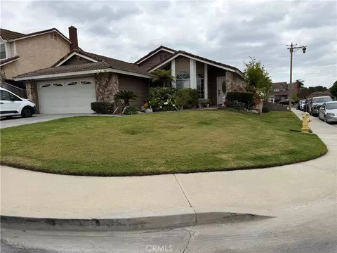 201 S Brookside Ct, Anaheim, CA 92808