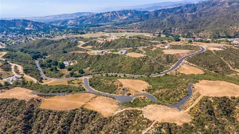 39510 Eastview Ct, Yucaipa, CA 92399