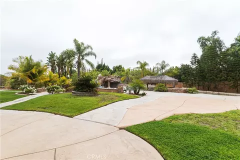 Exterior - 1084 Flager Ranch Rd, Corona, CA 92881 photo 8 of 16