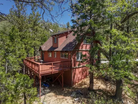 Other - 1140 Evergreen Ln, Lake Arrowhead, CA 92352 photo 2 of 8